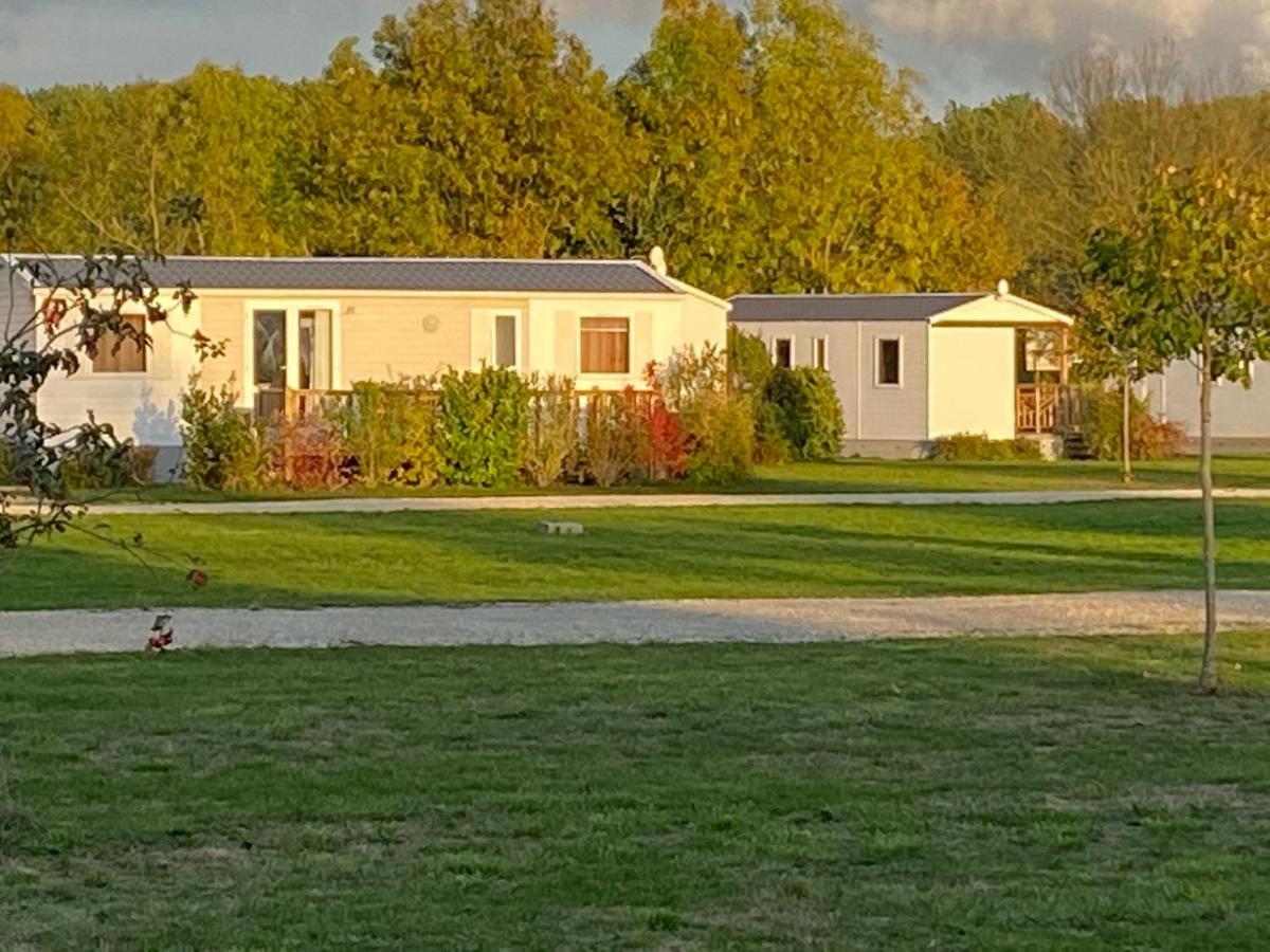 Saint Nicolas Lodge Port-Saint-Nicolas Екстериор снимка